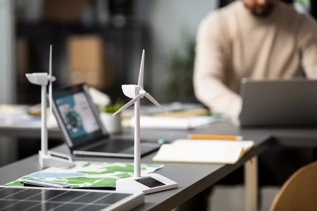 cómo puedes invertir en energías renovables
